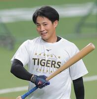 １軍に合流した阪神・木浪聖也＝京セラドーム大阪（撮影・西田忠信）