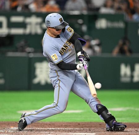 ３回、森下が中越えにソロを放つ（撮影・堀内翔