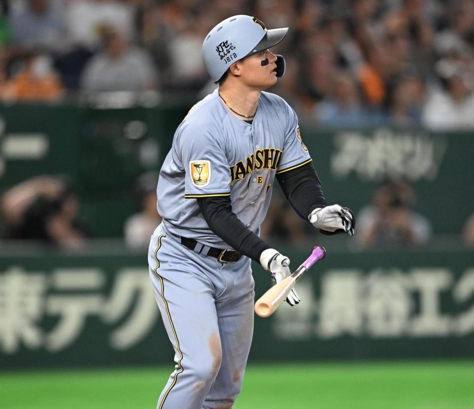 ３回、森下が中越えにソロを放つ（撮影・堀内翔）