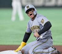 １回、佐藤輝の適時打で三塁へ進む森下（撮影・田中太一）