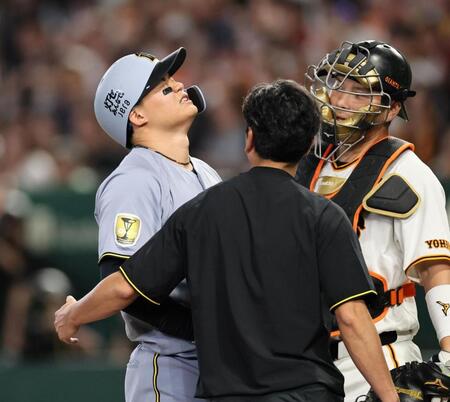 １回、死球を受けた森下（撮影・田中太一）
