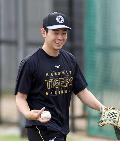 　１３日の巨人戦でプロ初勝利を飾った下村