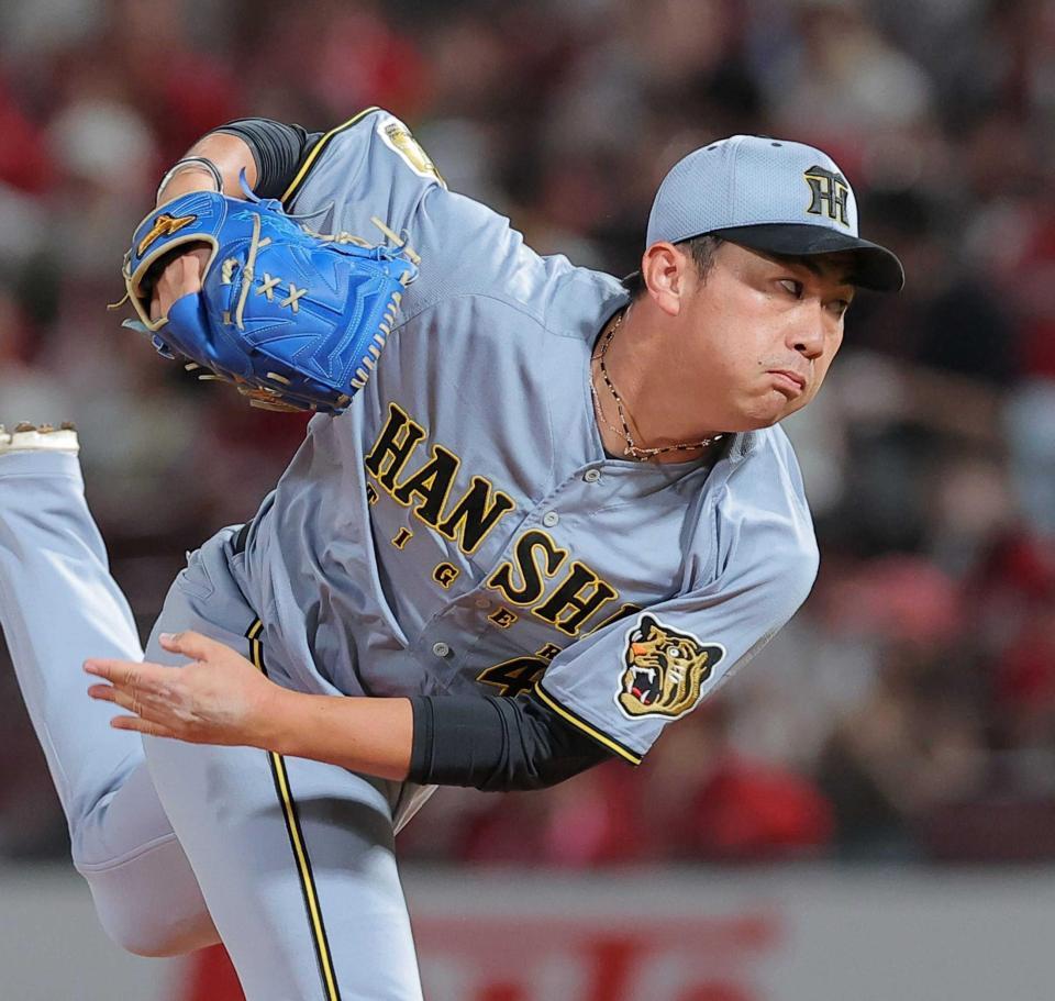 　８回から登板する桐敷（撮影・西田忠信）