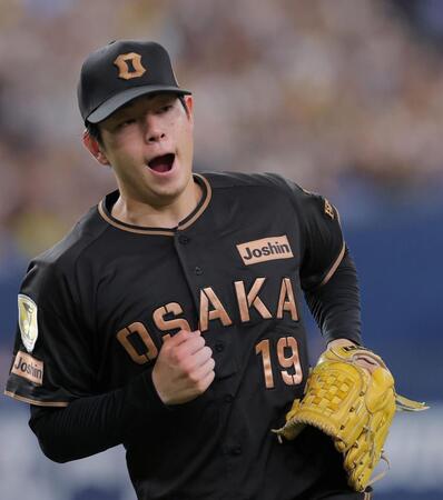 ４回を無失点で切り抜け、声を上げる下村（撮影・西田忠信）