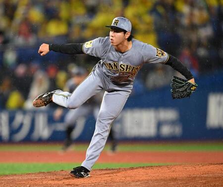 ９回から登板した工藤（撮影・堀内翔）