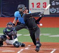 　３回、中前打を放つ森下