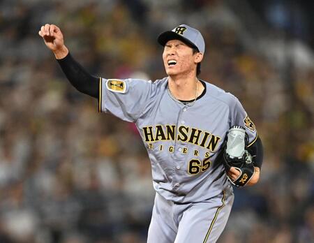 ８回、制球が定まらない湯浅（撮影・堀内翔）