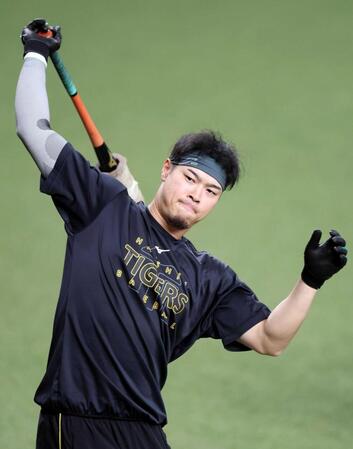 　冷静に目の前の一戦を見据える佐藤輝