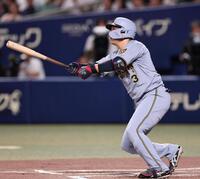 ６回、ソロを放つ大山（撮影・田中太一）