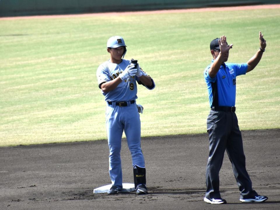 初回、適時二塁打を放った立石
