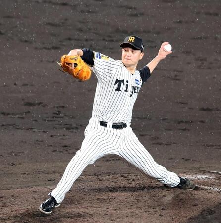 先発し力投する大竹（撮影・山口登）