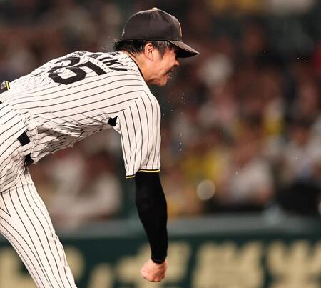 ５回、巨人打線を相手に力投する才木（撮影・田中太一）