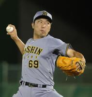 ７回に登板した石井（撮影・坂部計介）