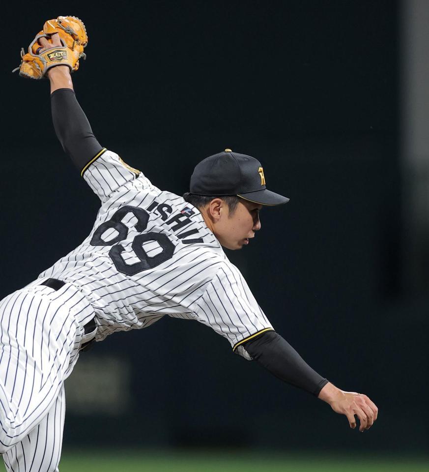 ６回から登板する石井（撮影・西田忠信）