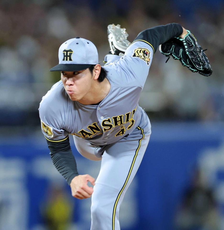 　９回に登板し力投する工藤（撮影・西岡正）