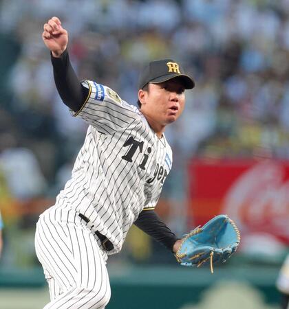 ＤｅＮＡ打線を相手に力投する村上（撮影・立川洋一郎）
