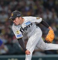 ８回から登板する石井（撮影・西田忠信）