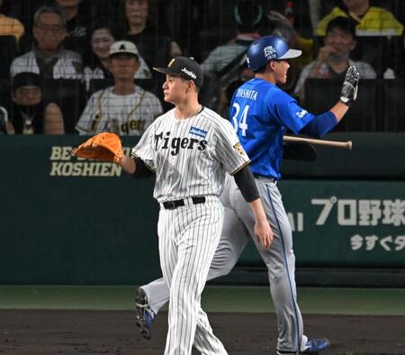 ２回、３点目を奪われる大竹（撮影・飯室逸平）
