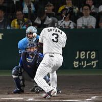 ２回、インハイのボールをよける大山（撮影・飯室逸平）
