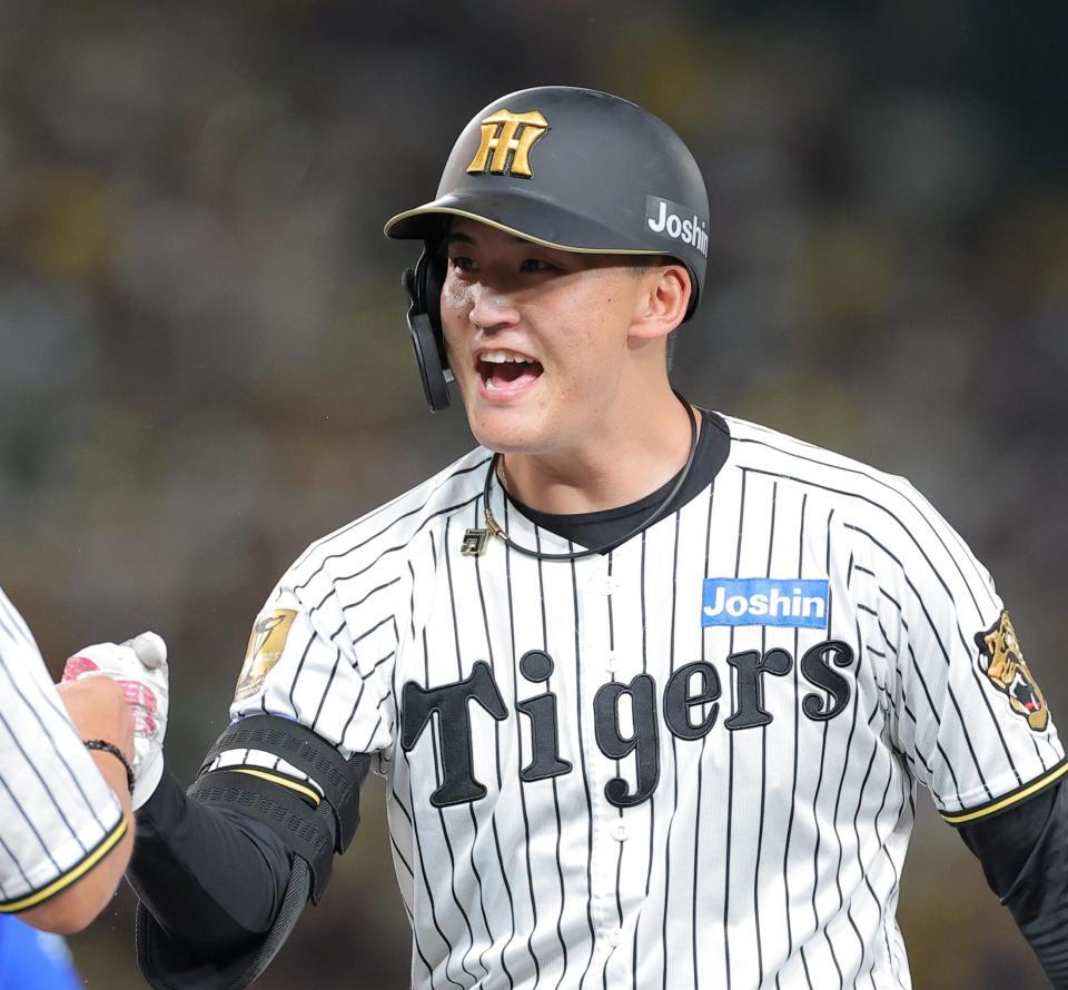 ５回、中前打を放った元山（撮影・西田忠信）