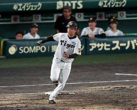 ５回、右越えに二塁打を放ちベースを回る高橋（撮影・山口登）