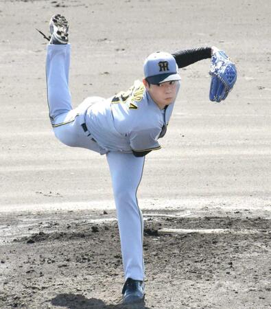 　先発して力投する下村（撮影・河西俊輔）