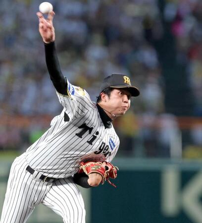 中日打線を相手に力投する才木（撮影・立川洋一郎）