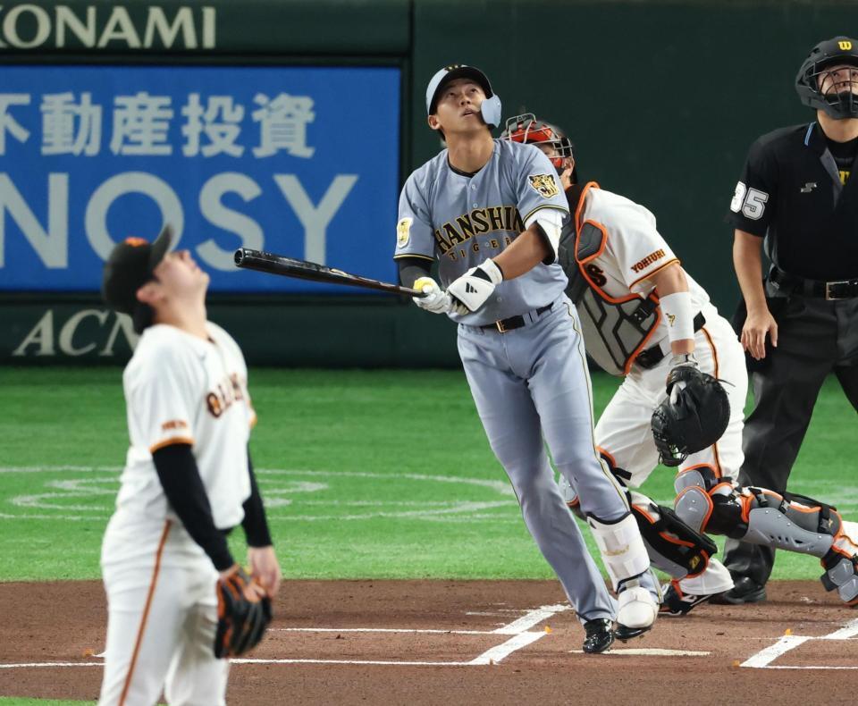 １回、左飛に倒れる立石（撮影・金田祐二）