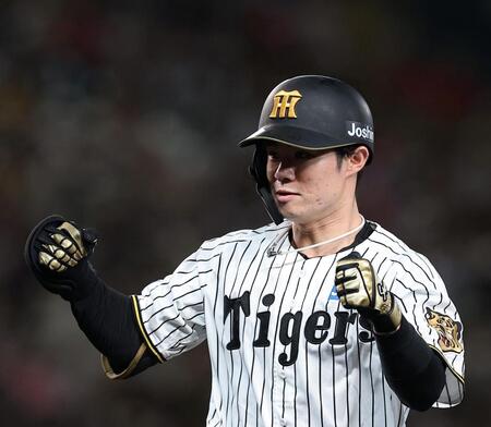 ９回、左前打を放った中野（撮影・西田忠信）