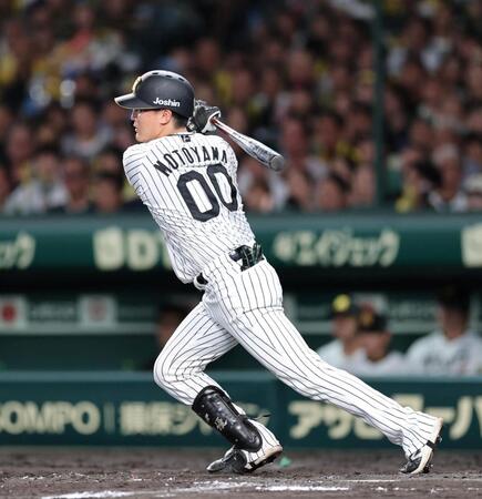 ３回、元山は２点適時内野安打を放つ（撮影・山口登）