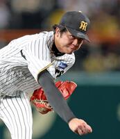 ＤｅＮＡ打線を相手に力投する才木（撮影・立川洋一郎）