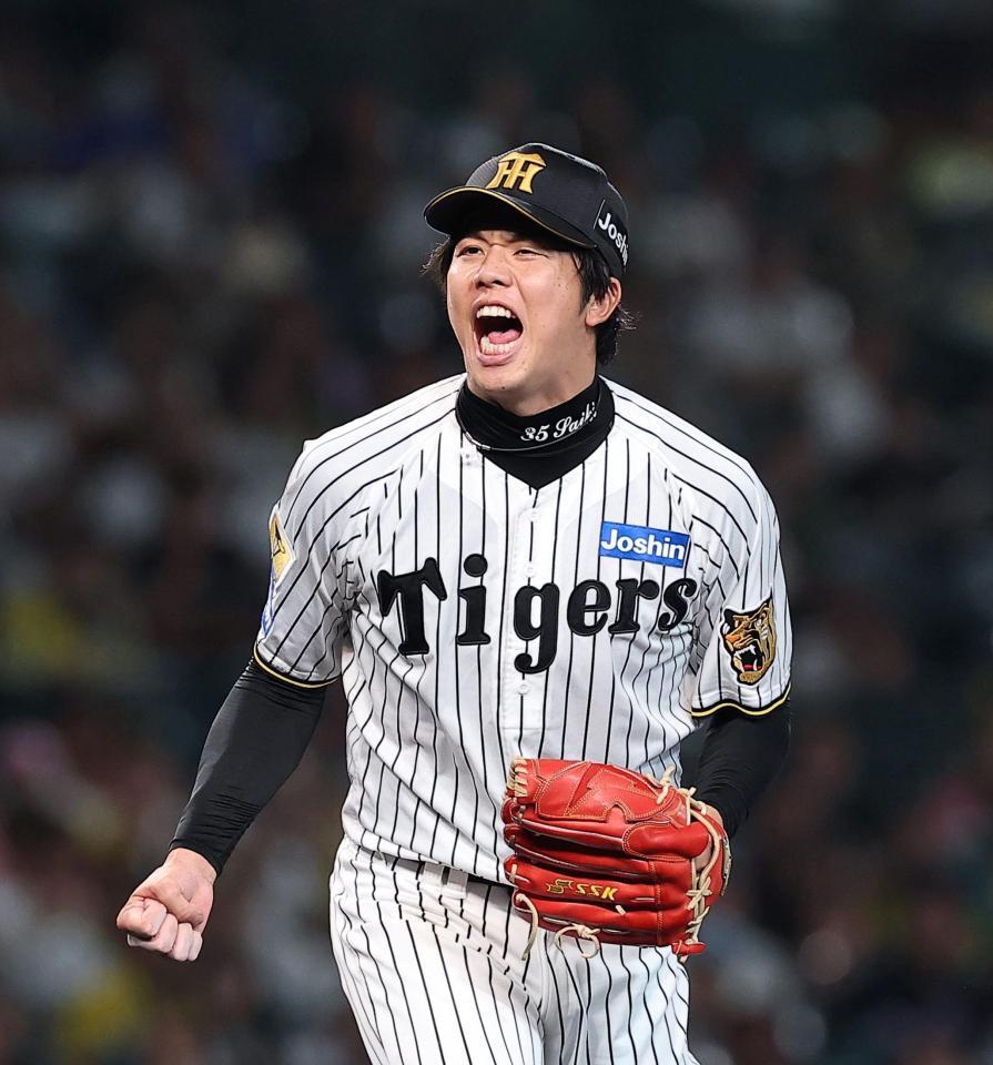４回、エンカーナシオンを三振に仕留め、ほえる才木（撮影・西田忠信）