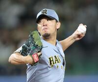 ヤクルト打線を相手に力投する伊藤将（撮影・西岡正）