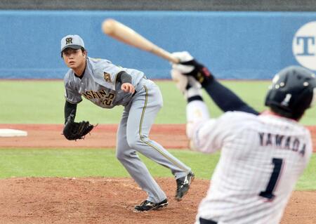 １回、山田を二ゴロに打ち取る高橋（撮影・田中太一）