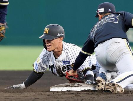 ９回、二盗を成功させる福島（撮影・立川洋一郎）