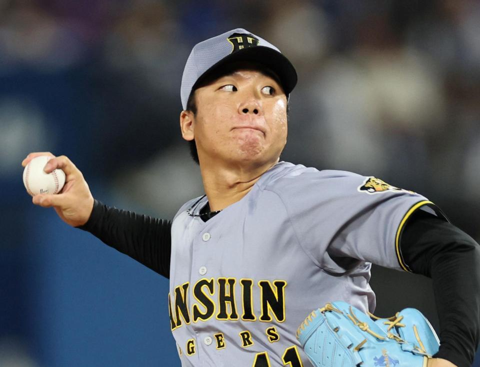 先発し、投げ込む村上（撮影・田中太一）