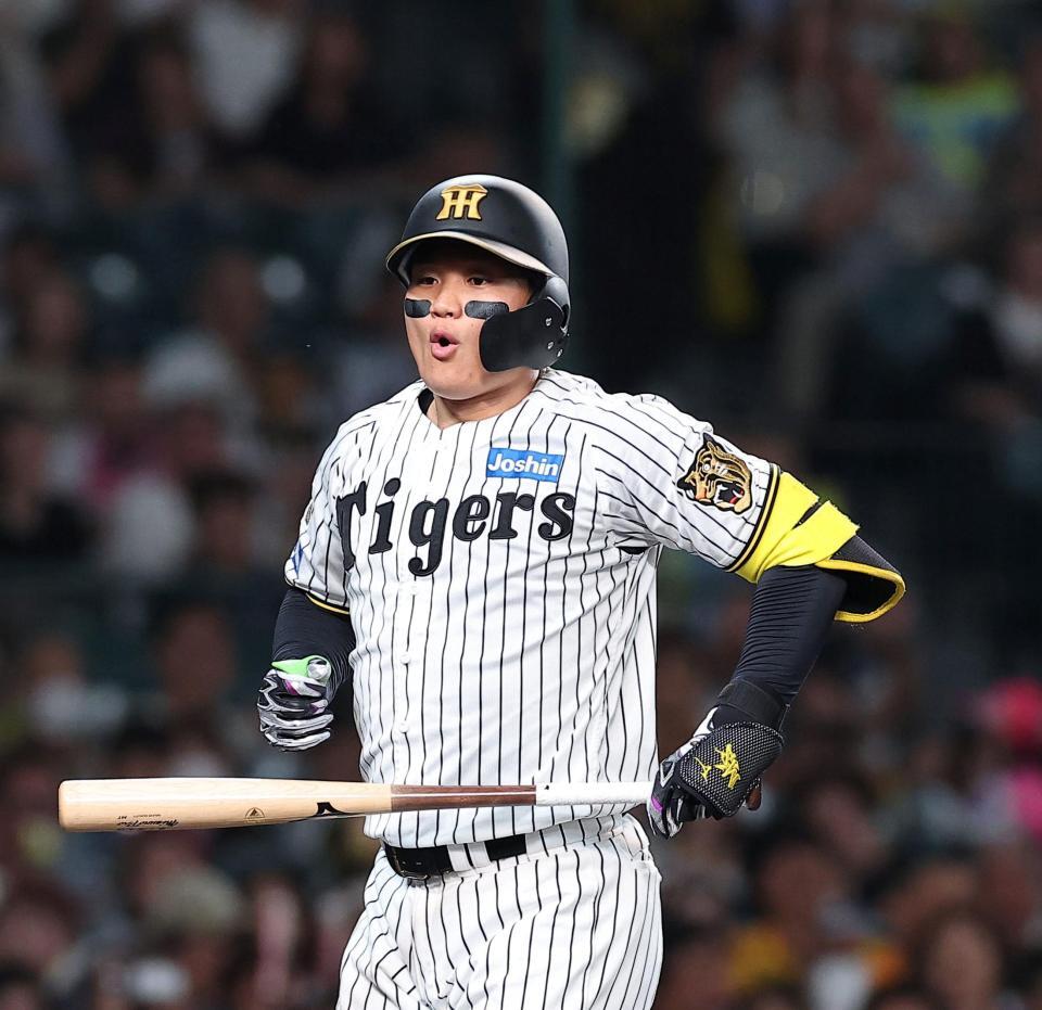 １回、四球を選ぶ森下（撮影・西田忠信）