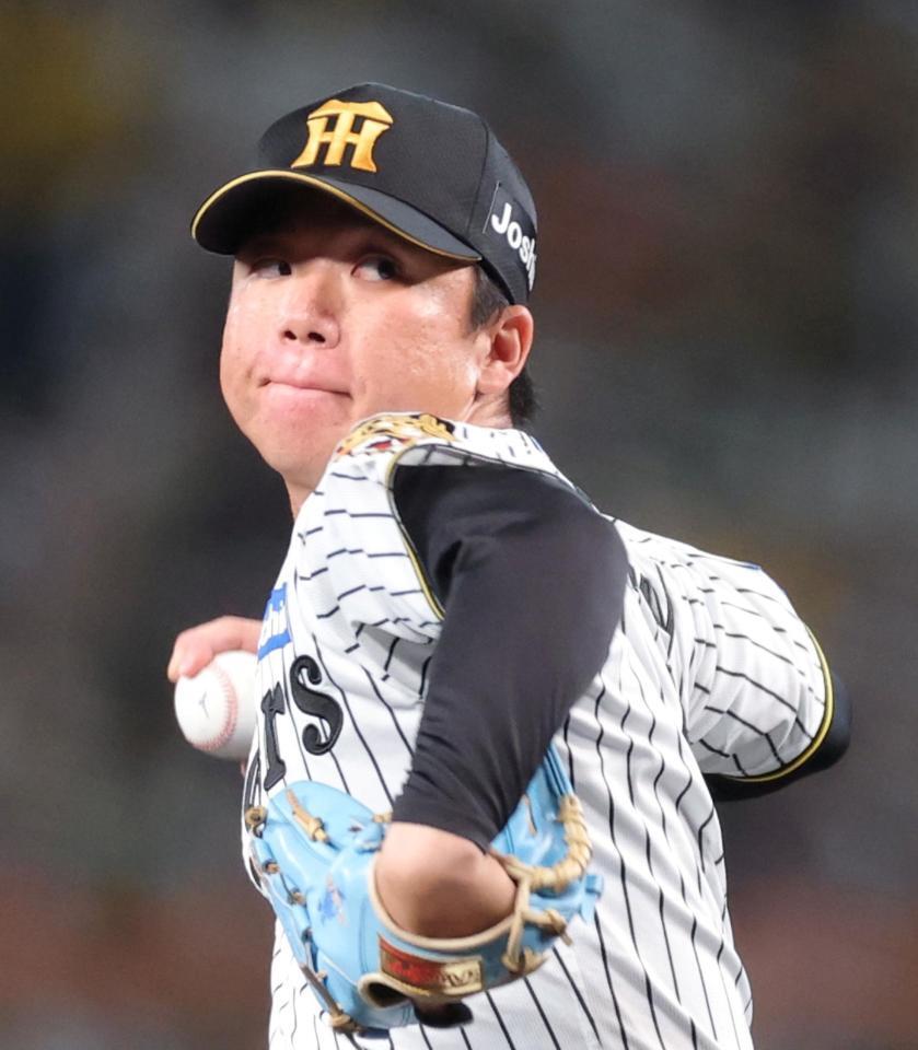 巨人打線を相手に力投する村上（撮影・立川洋一郎）