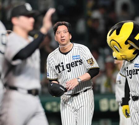 巨人との最終戦を引き分けた藤川監督