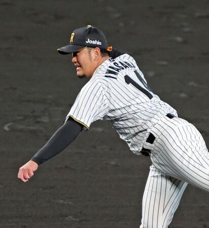 ７回、現役最後のマウンドに上がり力投する岩貞（撮影・立川洋一郎）