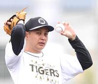 　登板へ向け調整する大竹