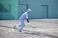 ９回、左前打を放つ立石