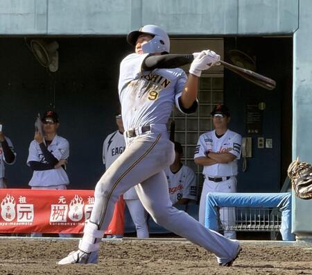 ９回、左前打を放った立石