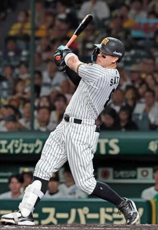　阪神・佐藤輝