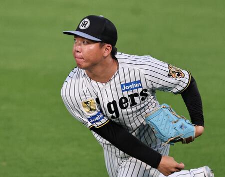 キャッチボールをする村上（撮影・田中太一）