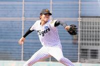 ３回、力投する阪神先発の早瀬