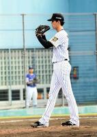 山本由伸に似た新フォームを試す早瀬