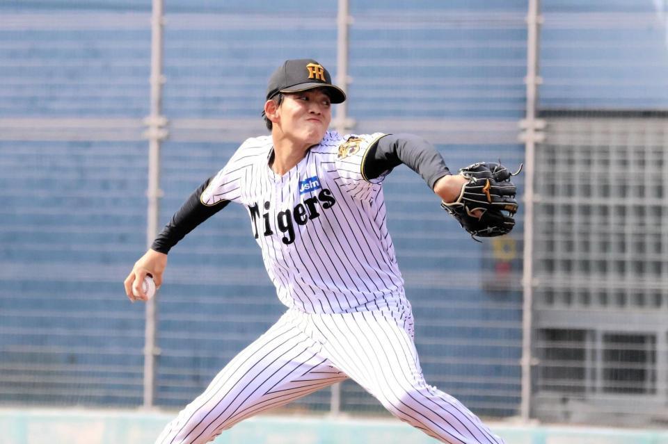 ３回、力投する阪神先発の早瀬