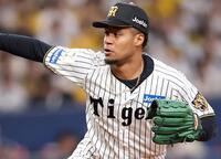 阪神・岡田監督「お金いっぱいあるらしいですよ」に会場大爆笑 ミエ