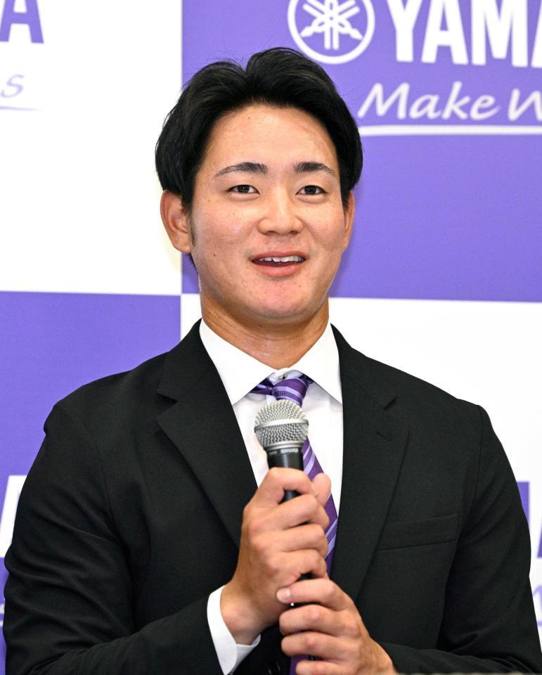 　阪神から４位指名を受け、記者会見するヤマハ・相羽